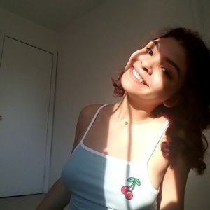 Meet your Posher, Ally